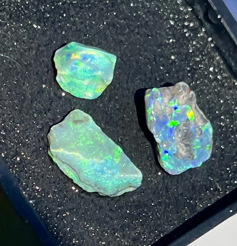 Black opal lightning ridge - opal,