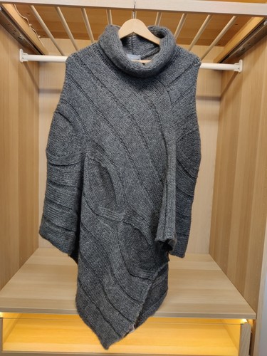 Bnwt per una marks - una, and