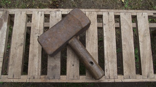 Monster stone mason - monster, mason's