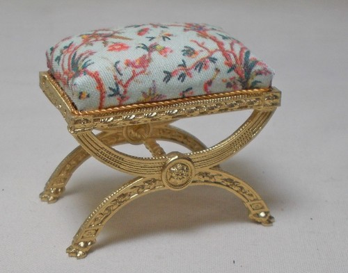 Dolls house alison davies - dolls,