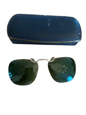 vintage POLAROID CLIP ON