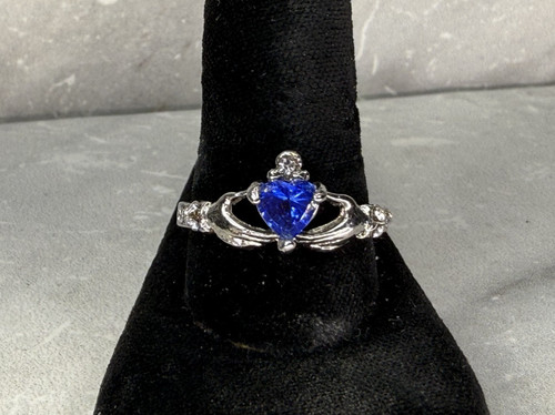 Vintage silver tone - vintage, heart