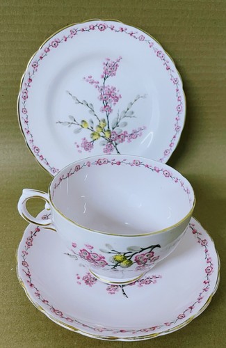 Vintage 1940s tuscan - vintage, april