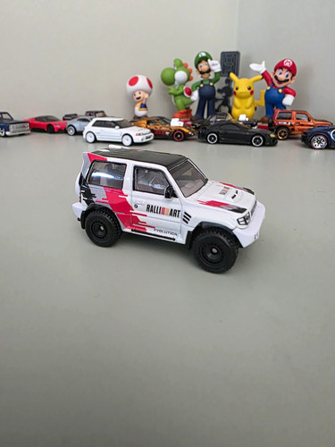 Hot wheels premium - hot,