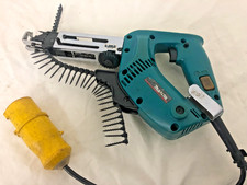 MAKITA 6832 COLLATED SCREW