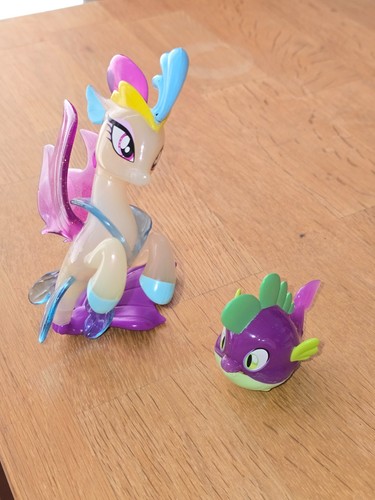 Little pony the movie queen - movie,
