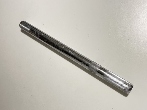 Vintage 1980s seat post - seat,