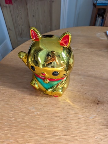 Gold neko chinese lucky - gold,