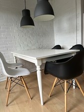 Extending Dining table and 5 chairs