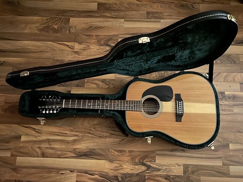 Sigma guitars est 1970 - guitars, est.