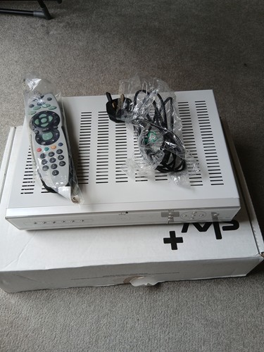 Sky box amstrad drx280 - sky, +box