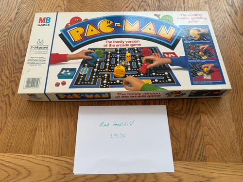 Vintage 1982 pac man board - vintage, pac-man