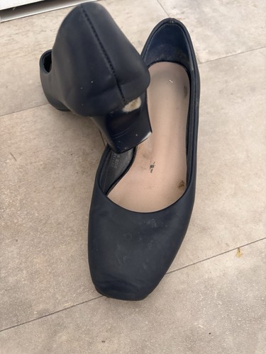 Used cabin crew shoes - shoes., 6
