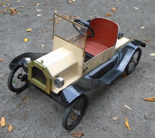 Vintage toy pedal car - model, t