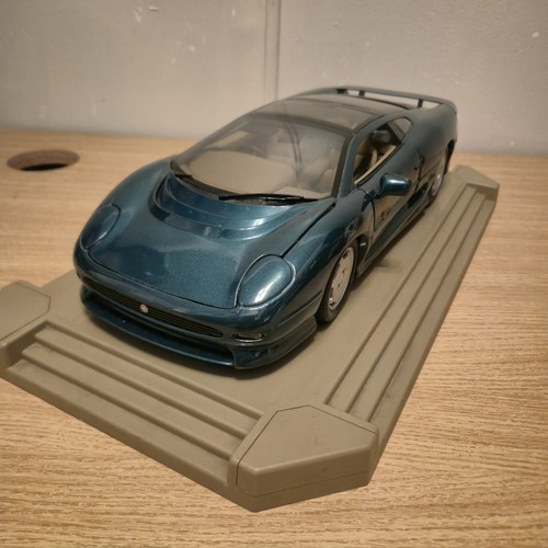 Maisto jaguar xj220 - xj220, car