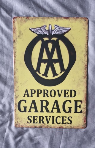 Vintage worn look - vintage, garage