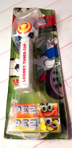 Pez 2006 looney tunes - pez,