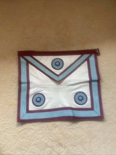 Masonic regalia mark - masonic, master