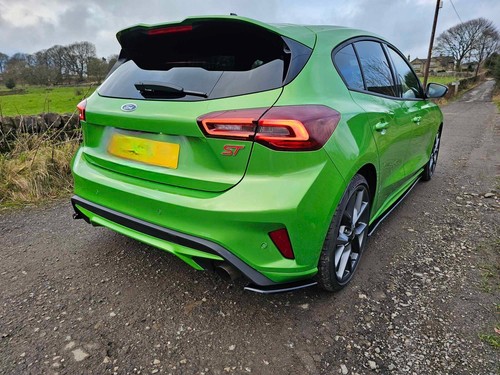 Ford focus mk4 - &, &