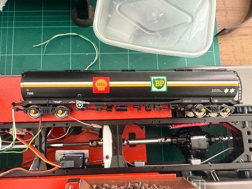 Bachmann oil tanker hornby 100 - hornby,