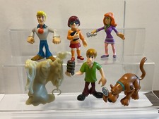 Scooby Doo Haunted Mansion 6x Figure Cartoon Set: Shaggy, Fred, Velma, Daphne, Ghost