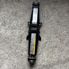 **VOLKSWAGEN JACK | VOLKSWAGEN SKODA SEAT**2013-2020