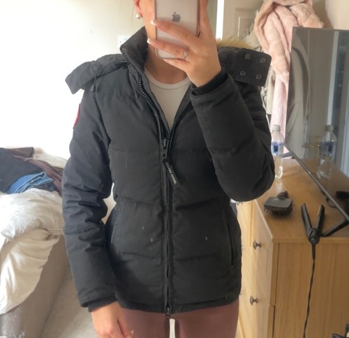 Authentic canada goose - canada,