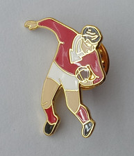 Rugby Player Rugby Sports Enamel Lapel Pin Badge.     PB5-893