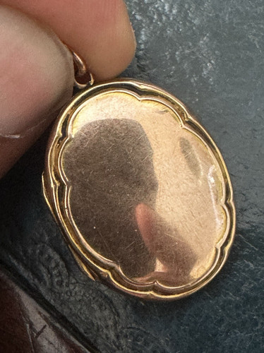 Antique 9ct rose gold - rose,