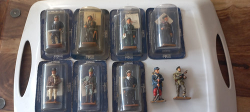Del prado figures - x, seven