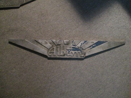 Albion truck badge - ., ford