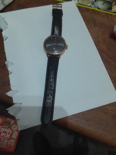 Mens quartz accurist watch - accurist,
