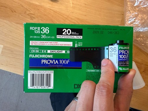 Fujifilm fujichrome provia - fujifilm,