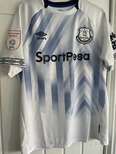 EVERTON FC - SHAYNE LAVERY -