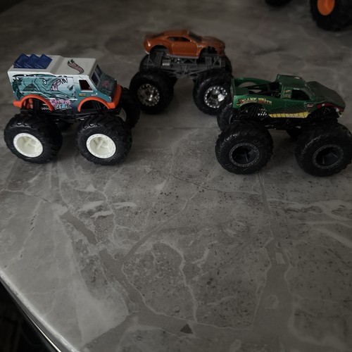 Hot wheels monster jam - wheels,