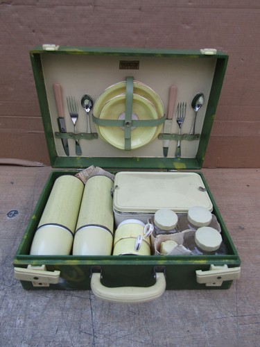 Vintage brexton picnic - vintage,