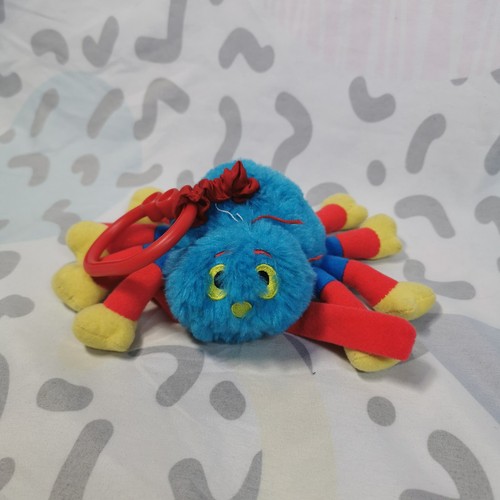 Woolly and tig spider hanging - and,
