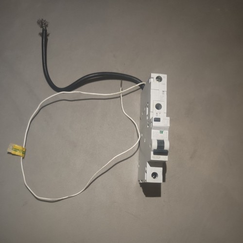 Mem eaton curve amp - b, rcbo