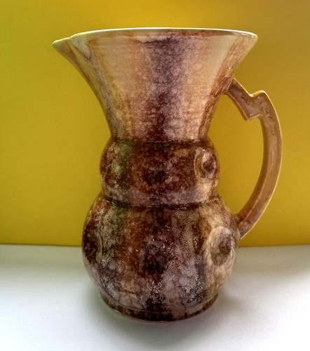 Vintage falcon ware sylvac - ware,