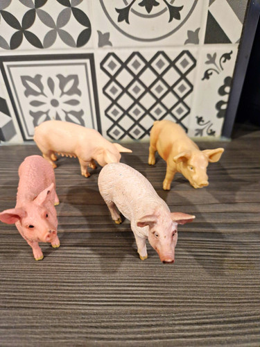 Schleich plastic pig - schleich,