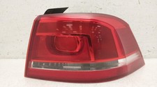 PASSAT DRIVERS TAIL LIGHT LAMP