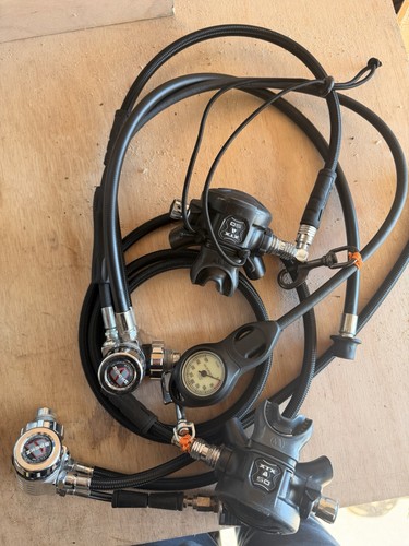 Apeks tek3 regulator set - apeks,