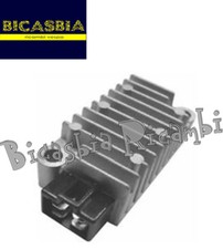 11772 - Voltage Regulator
