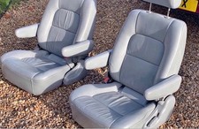 LEATHER CAPTAIN SEATS