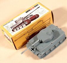 c1970 AIRFIX HO/OO 1/72 GERMAN TIGER 1 TANK IMMACULATE,