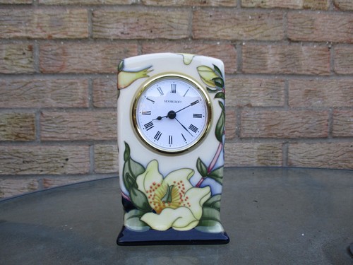 Moorcroft golden shrine - moorcroft,