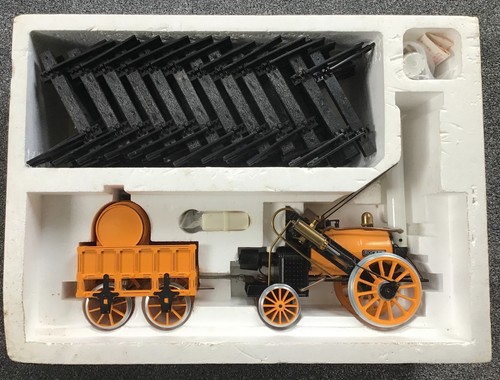 Hornby stephensons rocket real - stephensons,