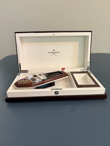 Frederique constant runabout - frederique,