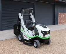 2024 - Etesia Buffalo 124 4WD Ride On Mower - 160 Hours