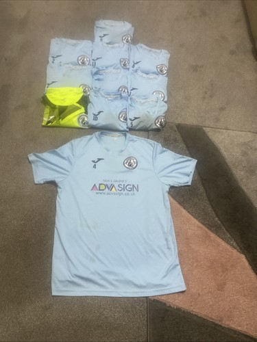 Full team football kit 11 - team,